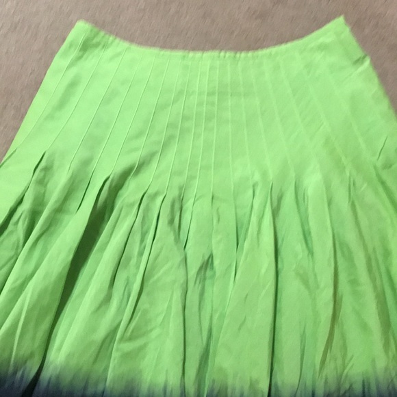 🌸NEW🌸 Moschino Cheap and Chic Vintage Pleated Skirt - Picture 4 of 14